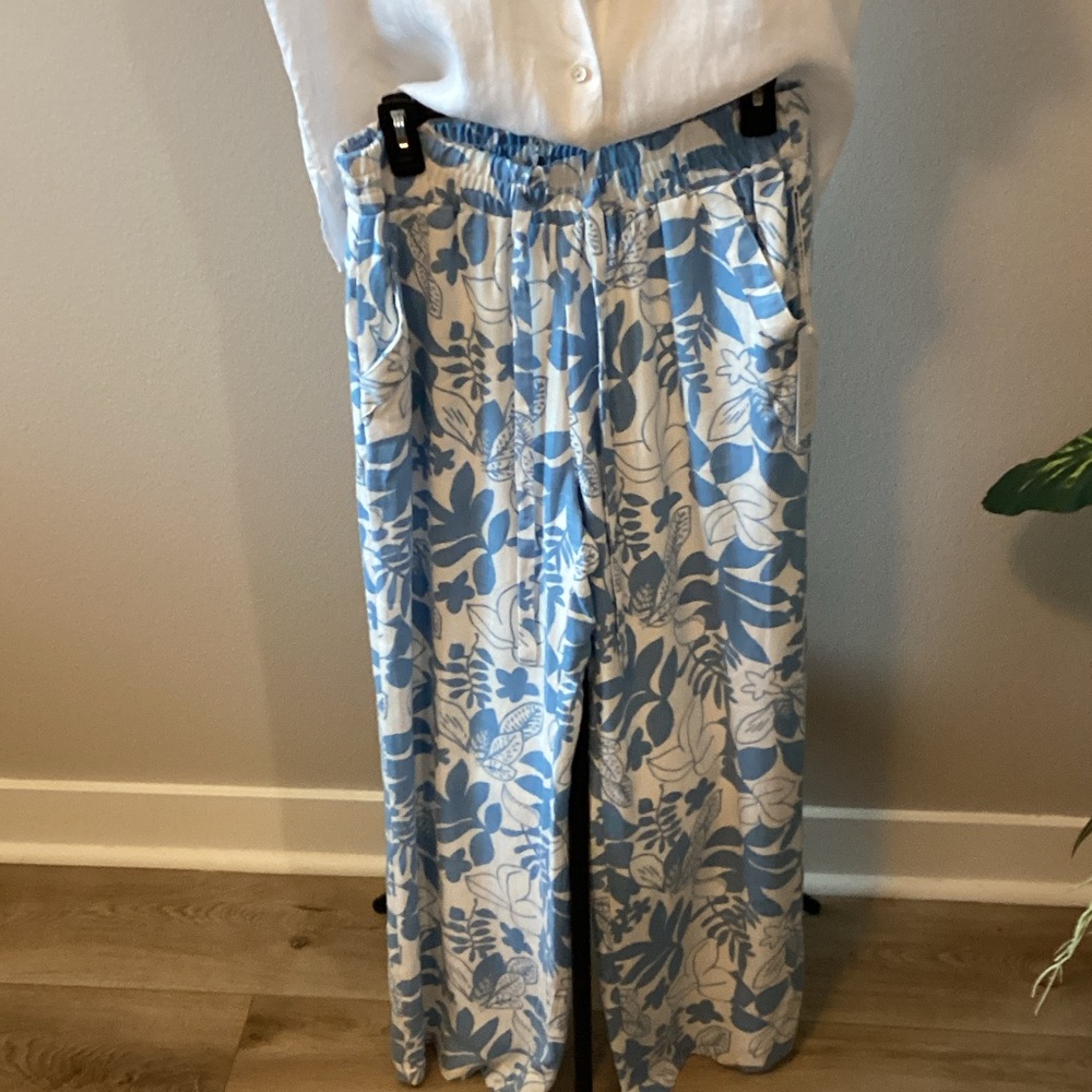 Elegant Blue and White Floral Wide Leg Pants